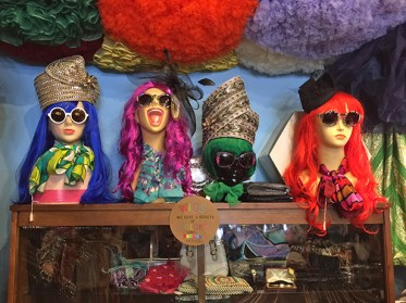 honeypot-wigs-thrifting-hannahandhusband-hgtv-urban-oasis-2015.jpg